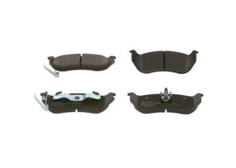 ARKA BALATA CHEROKEE 2.4 2.5CRD 2.8CRD 3.7 V6 01-08 WRANGLER 2.4 3.8 4.0 01-08