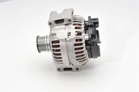 ALTERNATOR 14V 200A MERCEDES W639 B906